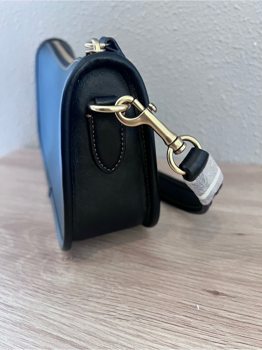 Black Women’s Leather Crossbody Bag